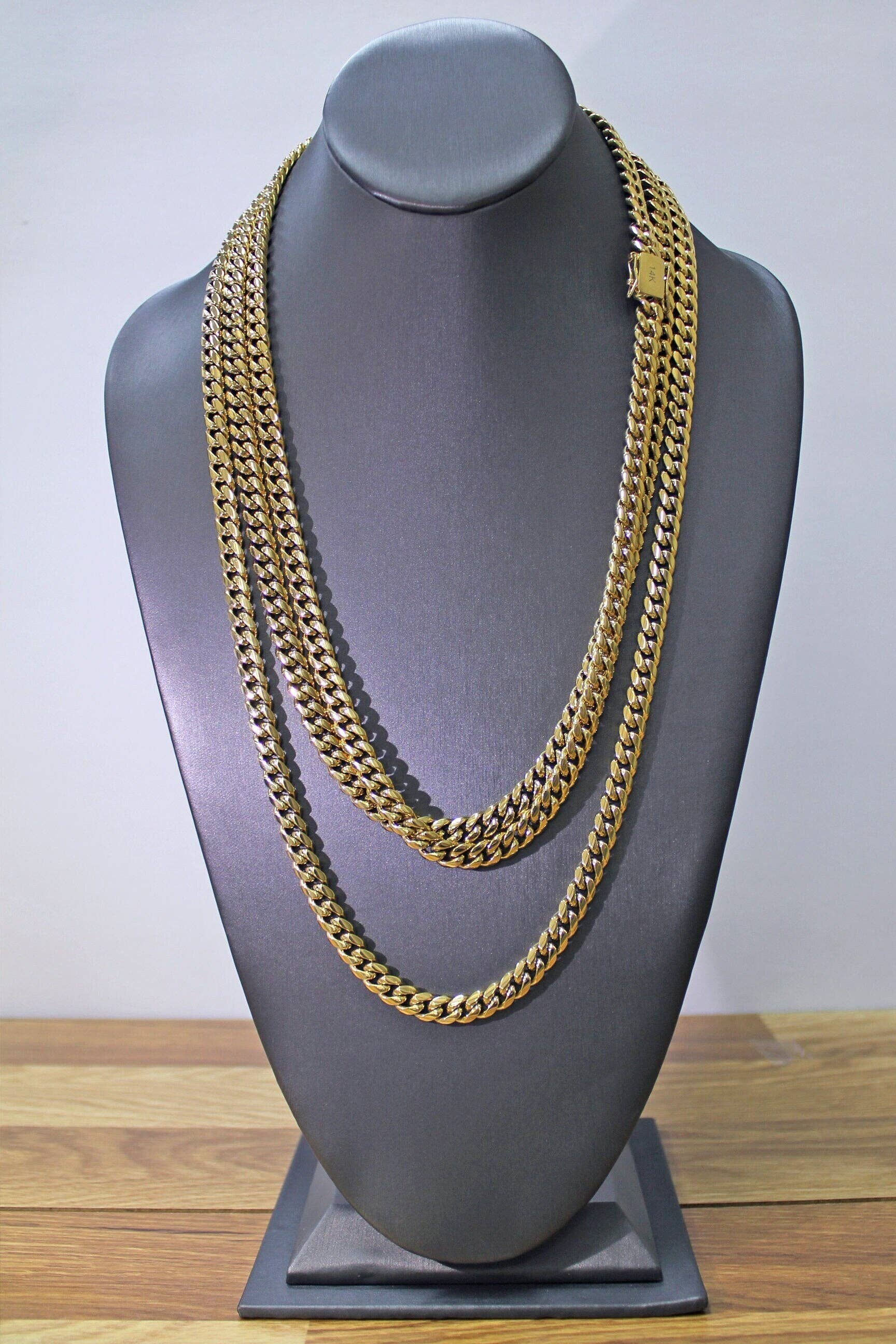 Luxus Accessories – wholesale Link & chain necklace – 14k Gold Filled 8mm Cuban Link Chain1