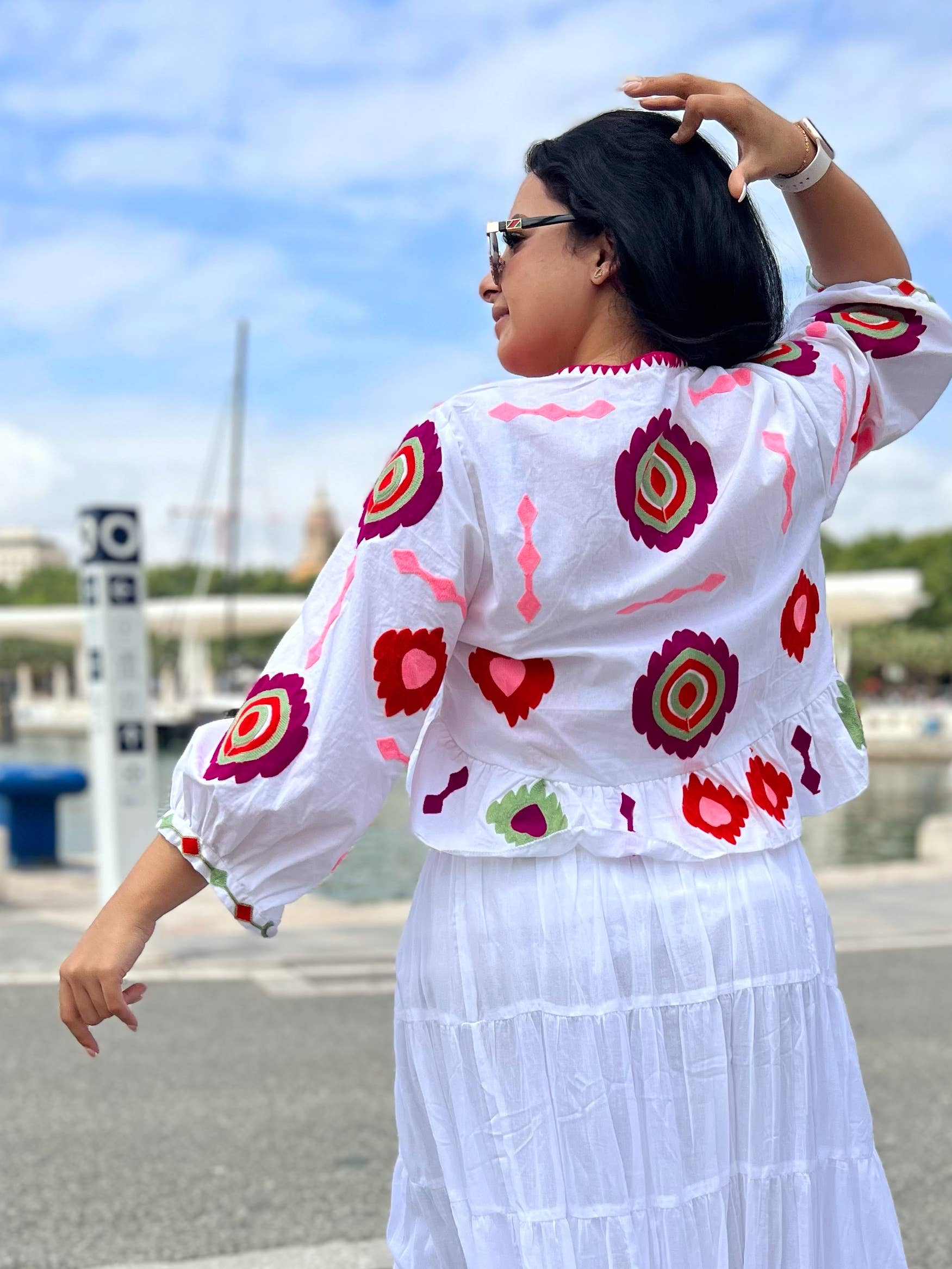 Kinomy - Wholesale Jas - Dames - Handgemaakte geborduurde katoenen bolero's (set van 4)8