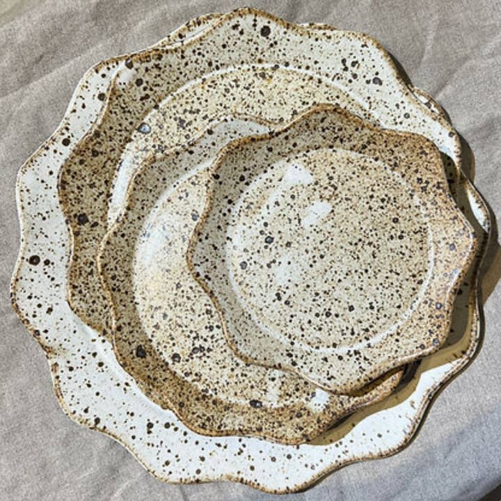 M A N A ceramics - Vendita all'ingrosso Piatto - Set di piatti da tavola - Piatti stravaganti a forma di fiore1