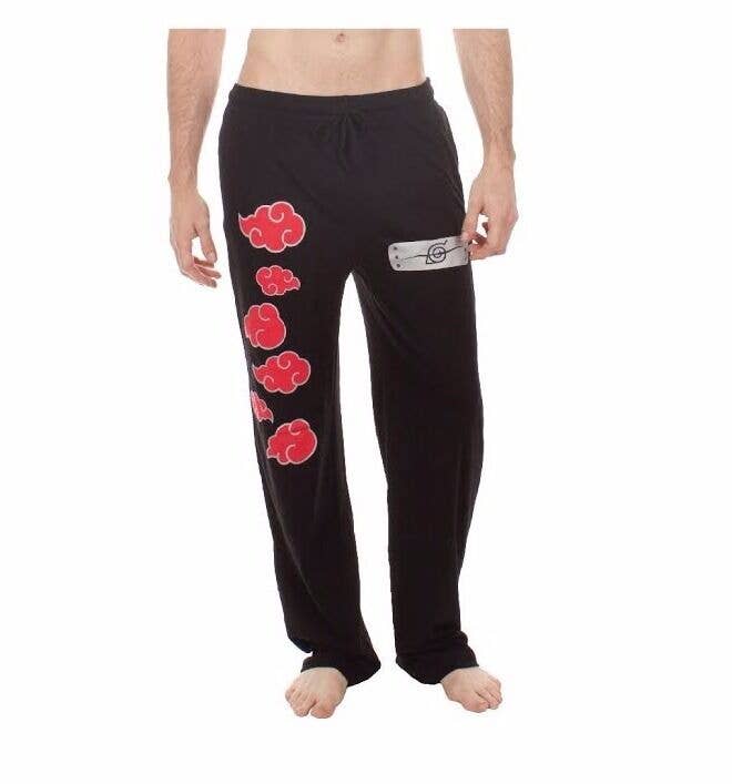 Fundom - Vente Bas de pyjama – homme - Pantalon de détente et de sommeil Naruto Shippuden avec bandeau Itachi et nuages de Konoha0