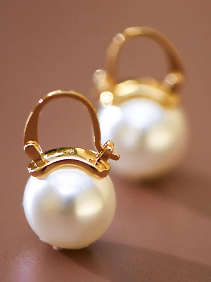 Örhängen i rostfritt stål med 18K guldplätering och vattentät - 7569 för wholesale av Mia Accessories