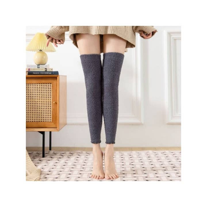 Sheer Trend - Wholesale Socks - Women's - Thick Warm Coral Fleece Knee Pads