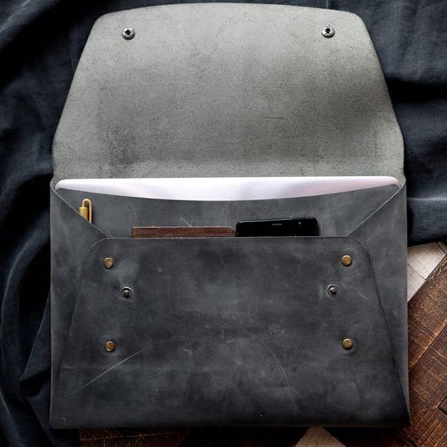 Leather iPad Case for wholesale by Roarcraft