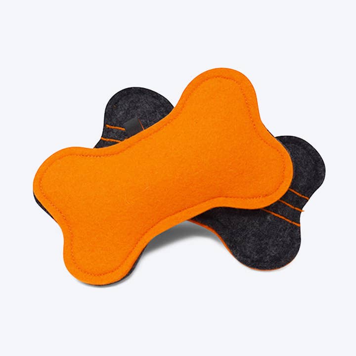 KITTY BONE Wool Cat Toy with Organic Catnip for wholesale by MODERNBEAST