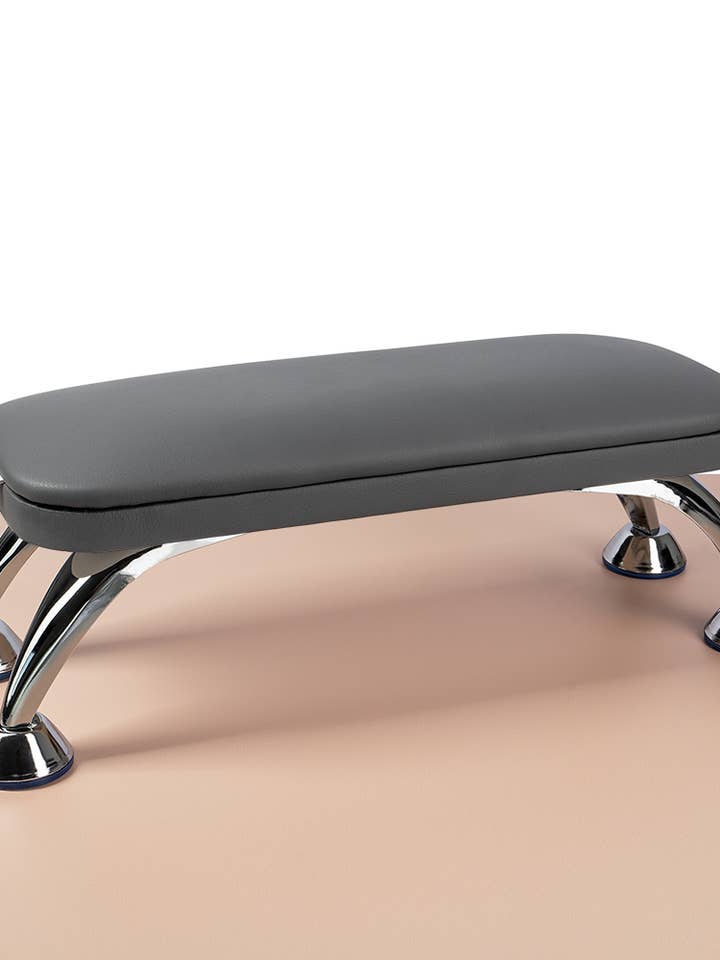 Support antidérapant Musa Gris pour la vente par MUSA