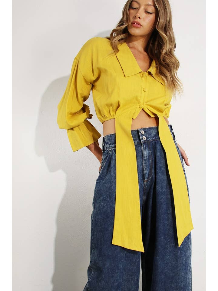 CAMICIE CROP CON CRAVATTA FRONTALE per la vendita all'ingrosso da parte di Mulla