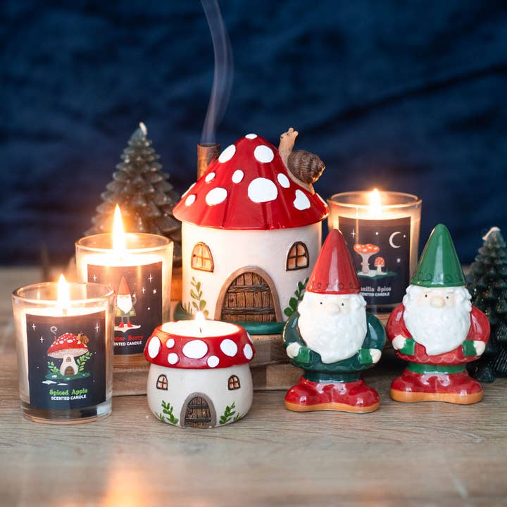 Something Different Wholesale - Wholesale Salt & Pepper Shaker Set - Gnome Salt And Pepper Shakers