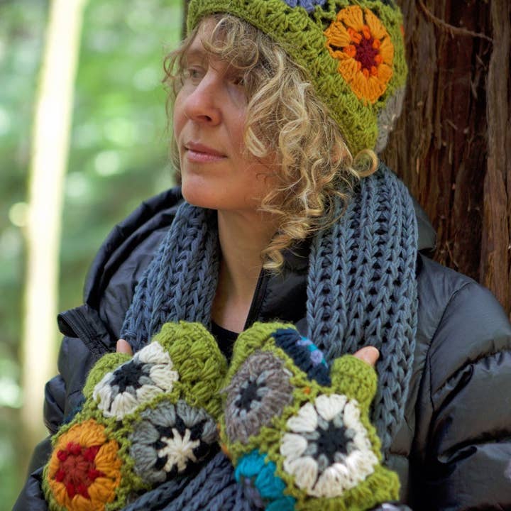 Zig Zag Asian Collection - Wholesale Beanie - Women's - Crochet Flower Beanie Hat5