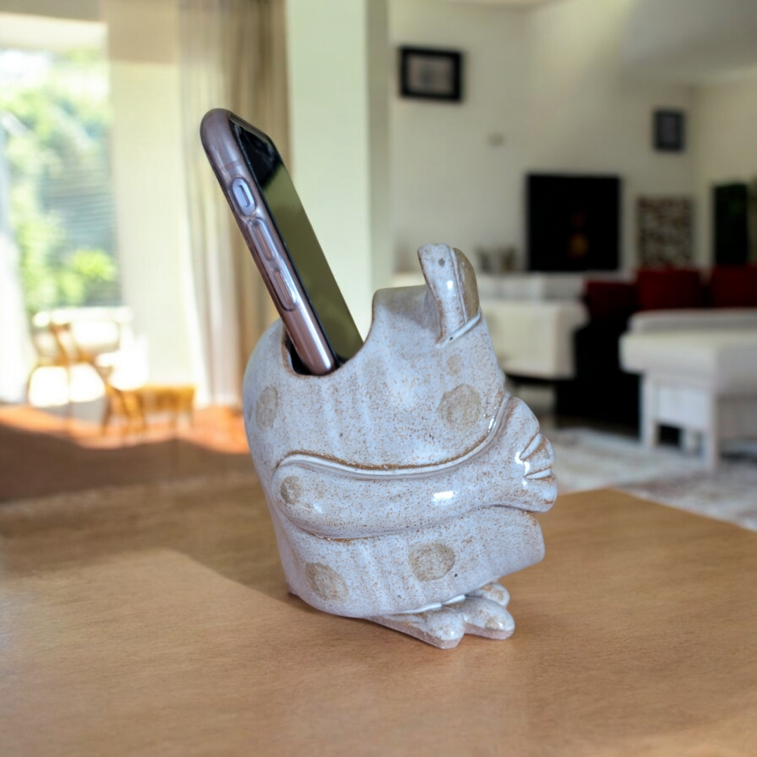 MudWorks Pottery - Wholesale Speakers - Loud Mouth Toad Amplifier2