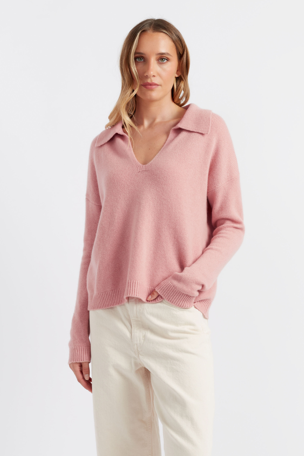 Chinti & Parker – Großhandel Strickpullover – Damen – Kaschmirpullover mit Kragen in Ton-Pink Cloud.3