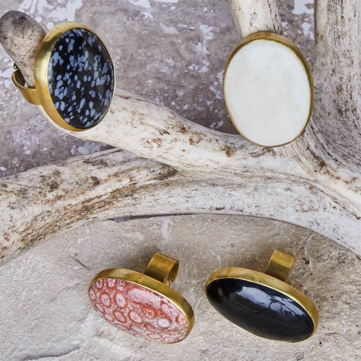 HomArt - Wholesale Cocktail/Statement Ring - Bezel Set Ring, Brass - Fossilized Coral