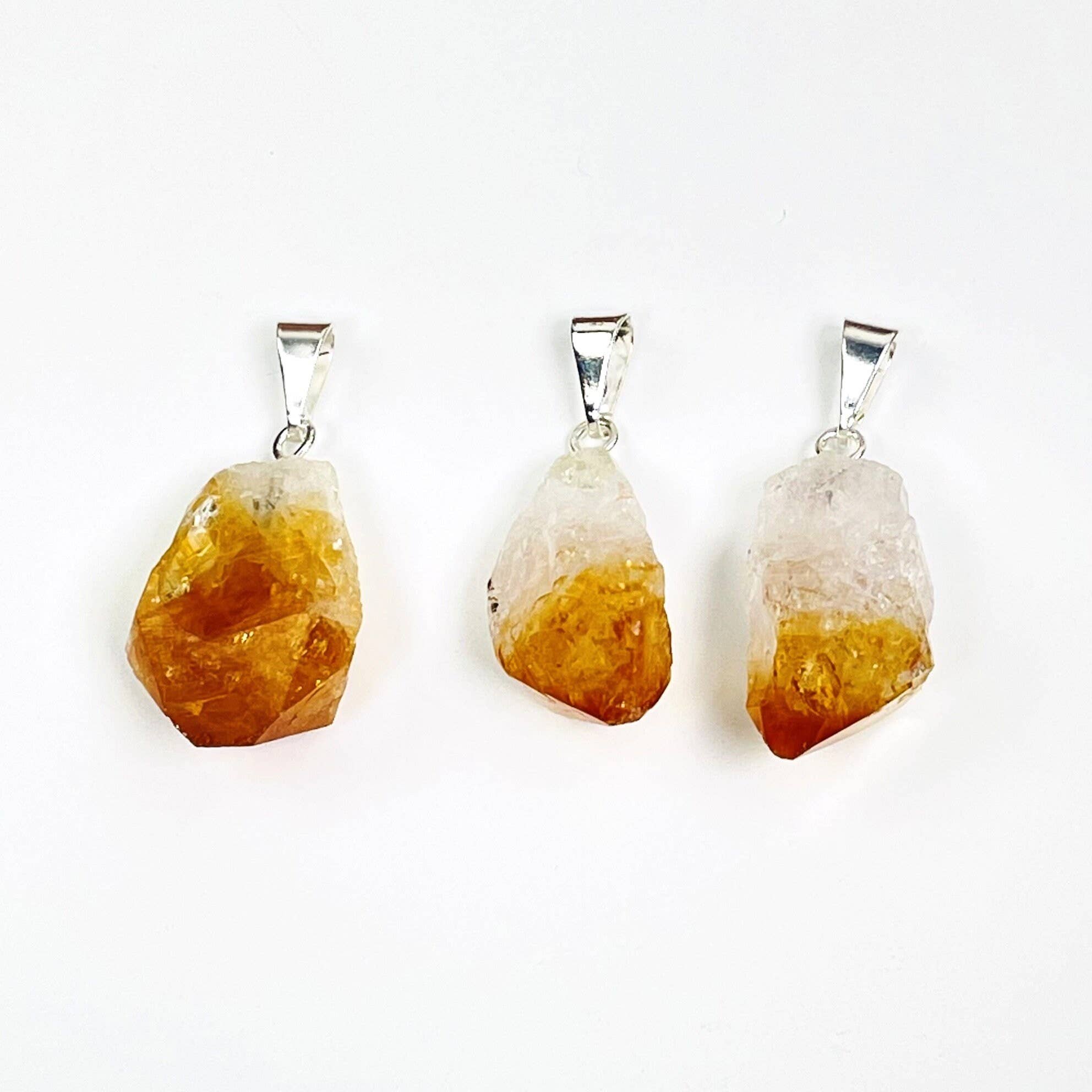 Jewelers Paradise - Vente Breloques/médailles personnalisées - Pendentif en pointe de citrine brute avec bélière plaquée or ou argent4