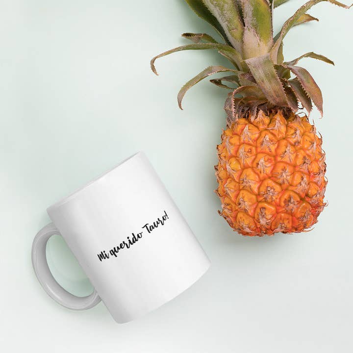 El loco del Pelo Rizo - Wholesale Coffee Mug - Esperanza Gracia Tauro mug1