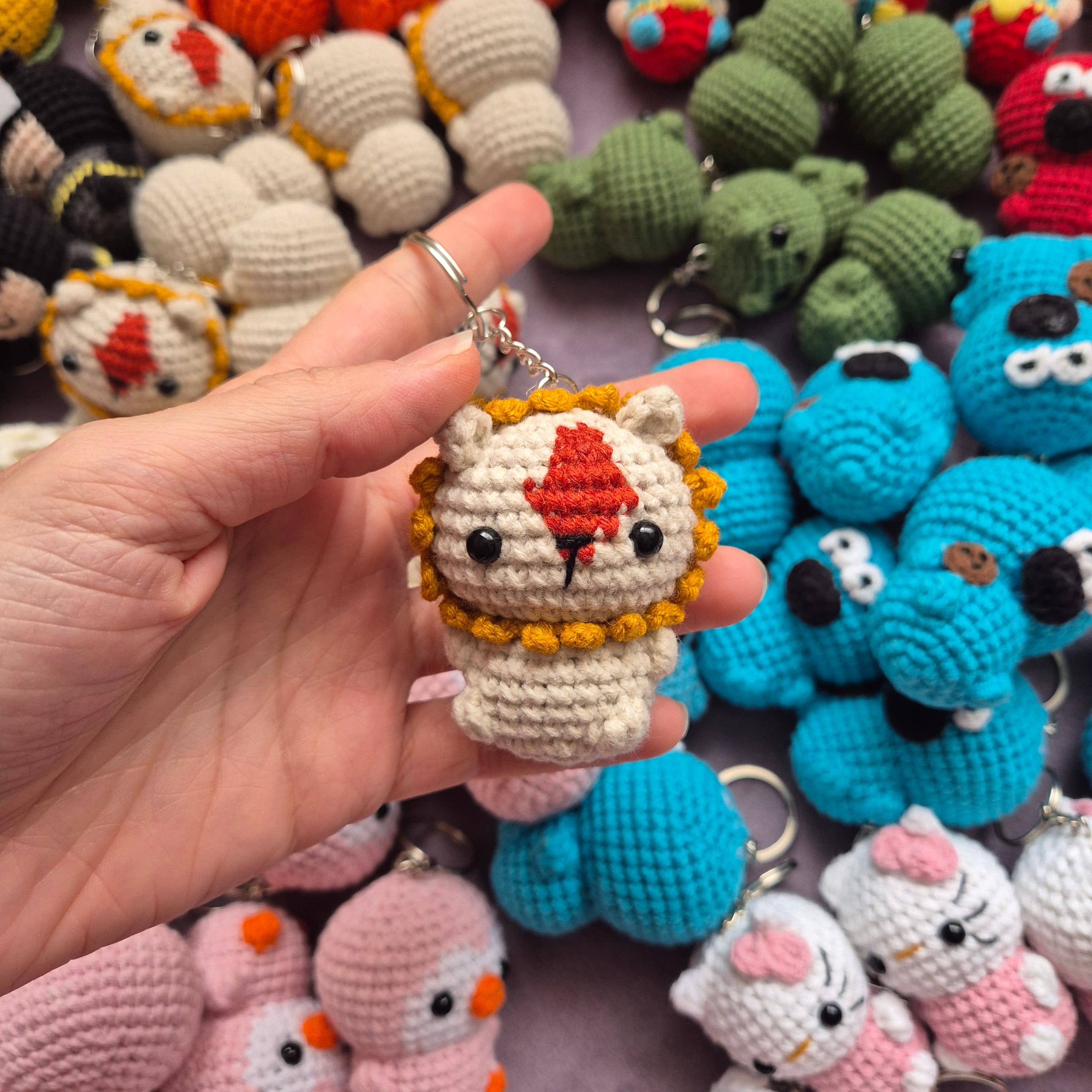 despinacrafting – Porta-chaves - Unissexo por atacado – Chaveiro Amigurumi de Crochê em tamanho de dedo, Brinquedo de Pelúcia6