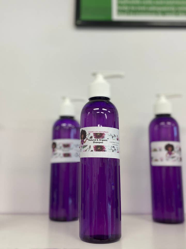 Shampooing au lait de coco et à la lavande pour la vente par Shark City Naturals