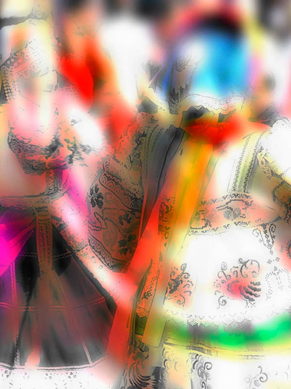 Silk Twill Scarf ”Cossack Swing” 110cmx110cm. för wholesale av Bluyonda Silk Scarves