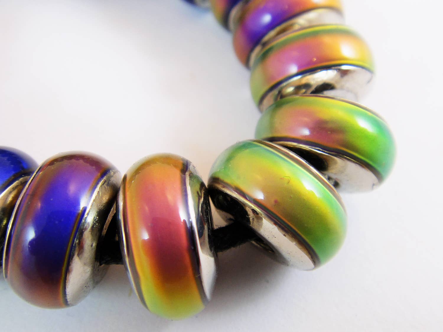 Tika – Missangas por atacado – Grânulos Mirage (Original) - Rondelle3