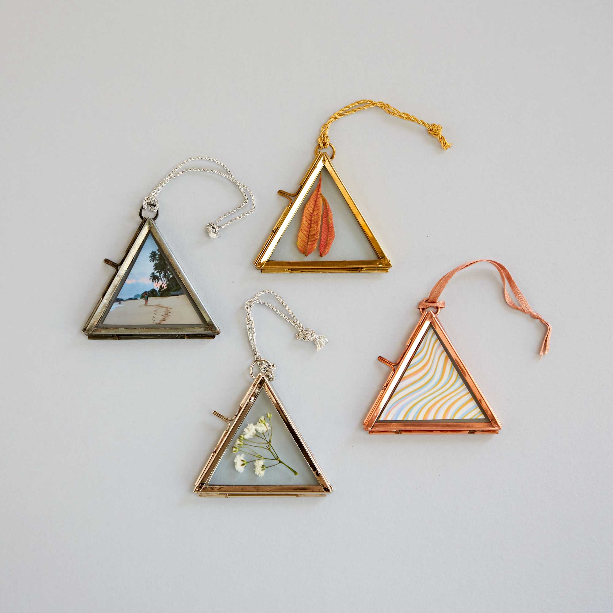 The Paper High Gift Company Limited - Wholesale Picture Frame - Alia Mini Triangular Glass Hanging Photo Frame - Handmade5