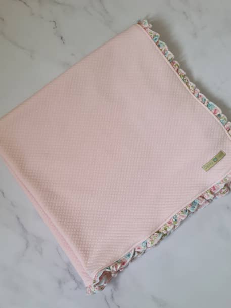 Cobertor Baby Frilly Trim por atacado de Dainty Bear