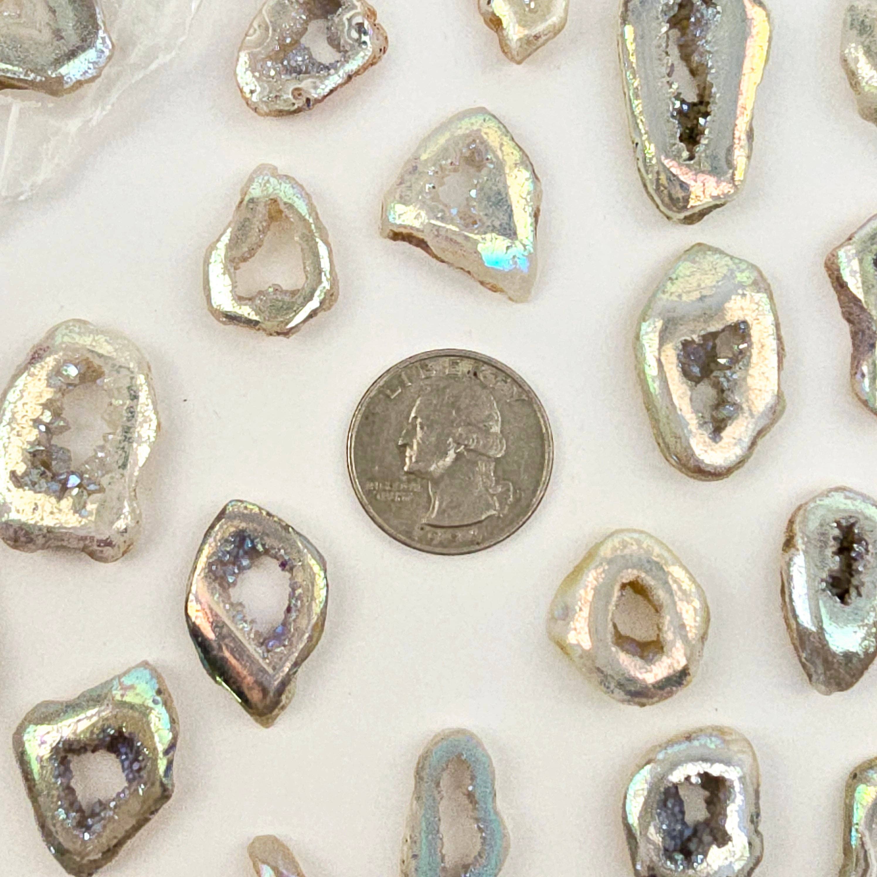 Rock Paradise - Vente Pierre et cristal de spiritualité - Perles percées en tranches de géode en cristal d'agate Angel Aura3