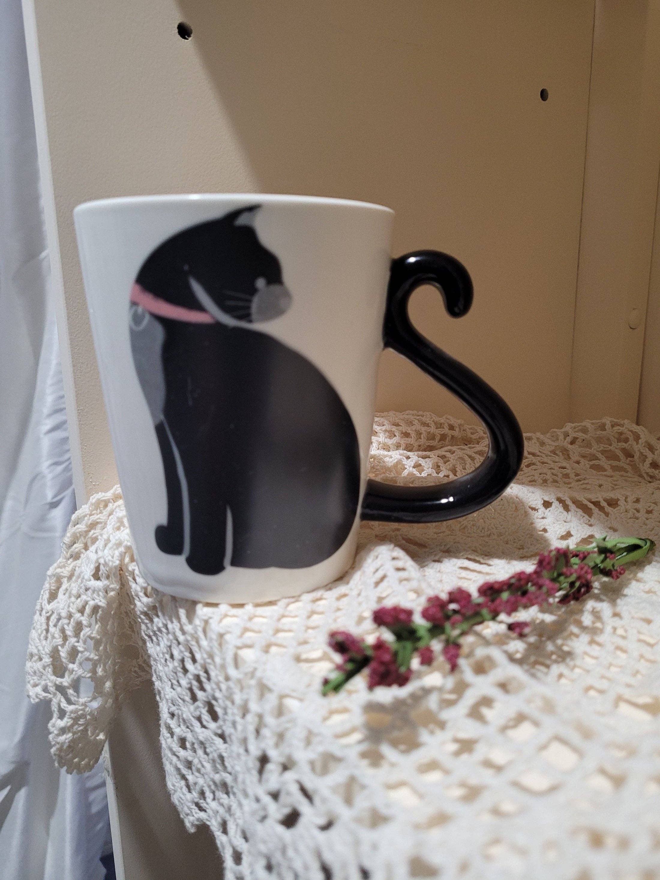 Green Pastures Wholesale - Vendita all'ingrosso Tazza - Tazza da caffè in ceramica con manico a coda di gatto nero4