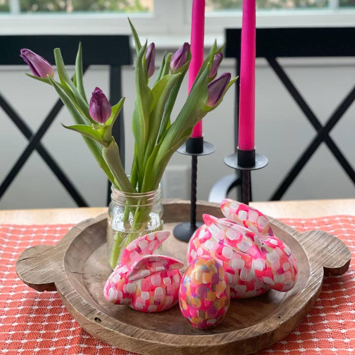 Grand Lapin Rose|Art de Jessica Reynolds pour la vente par Jessica Reynolds Art