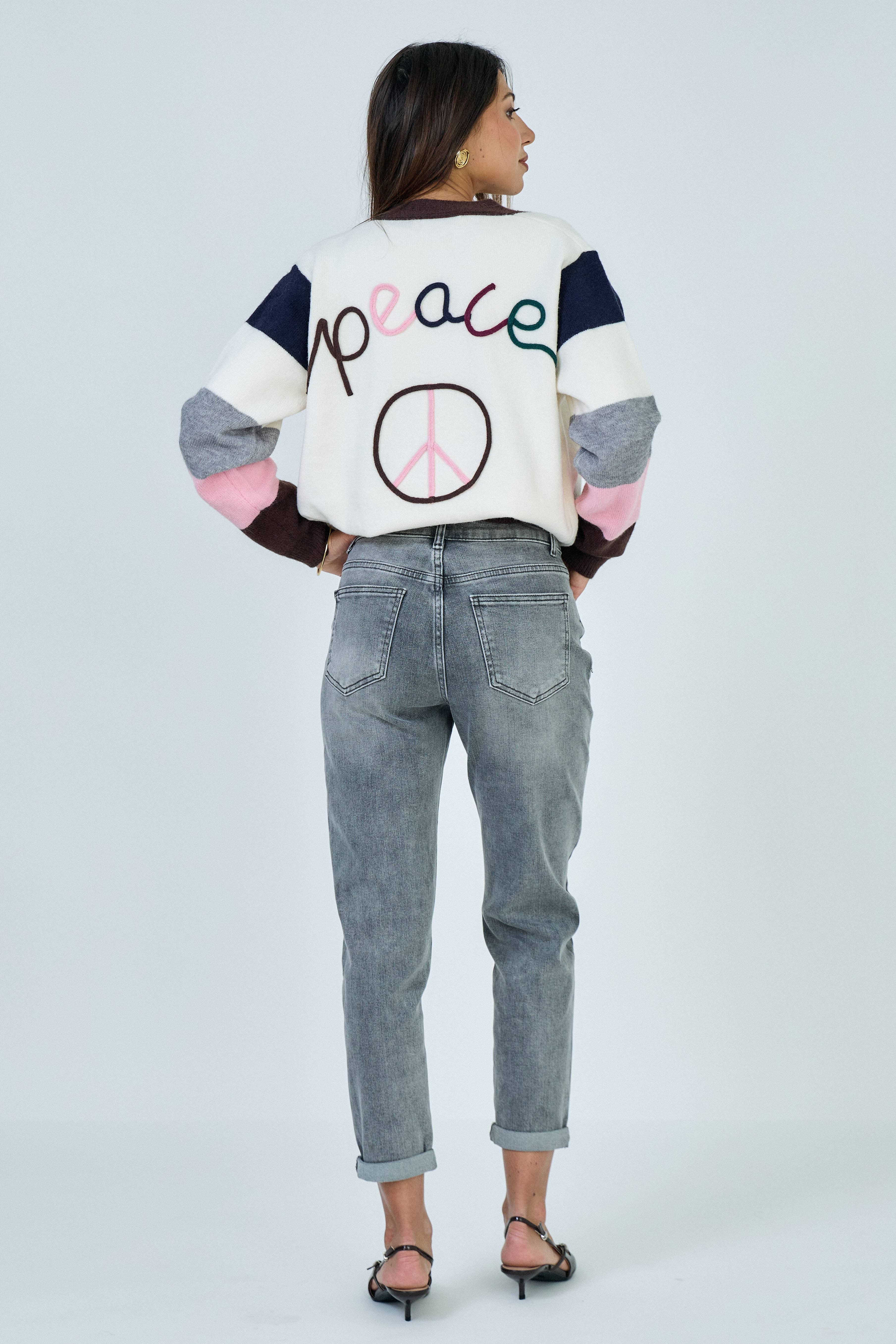 ANA & LUCY - Wholesale Jeans - Women's - MOM-FIT “Jeanne” WOMEN'S JEANS - Washed8