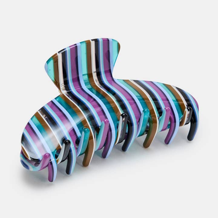 Baby Dolly Claw in Frances for wholesale by CHUNKS