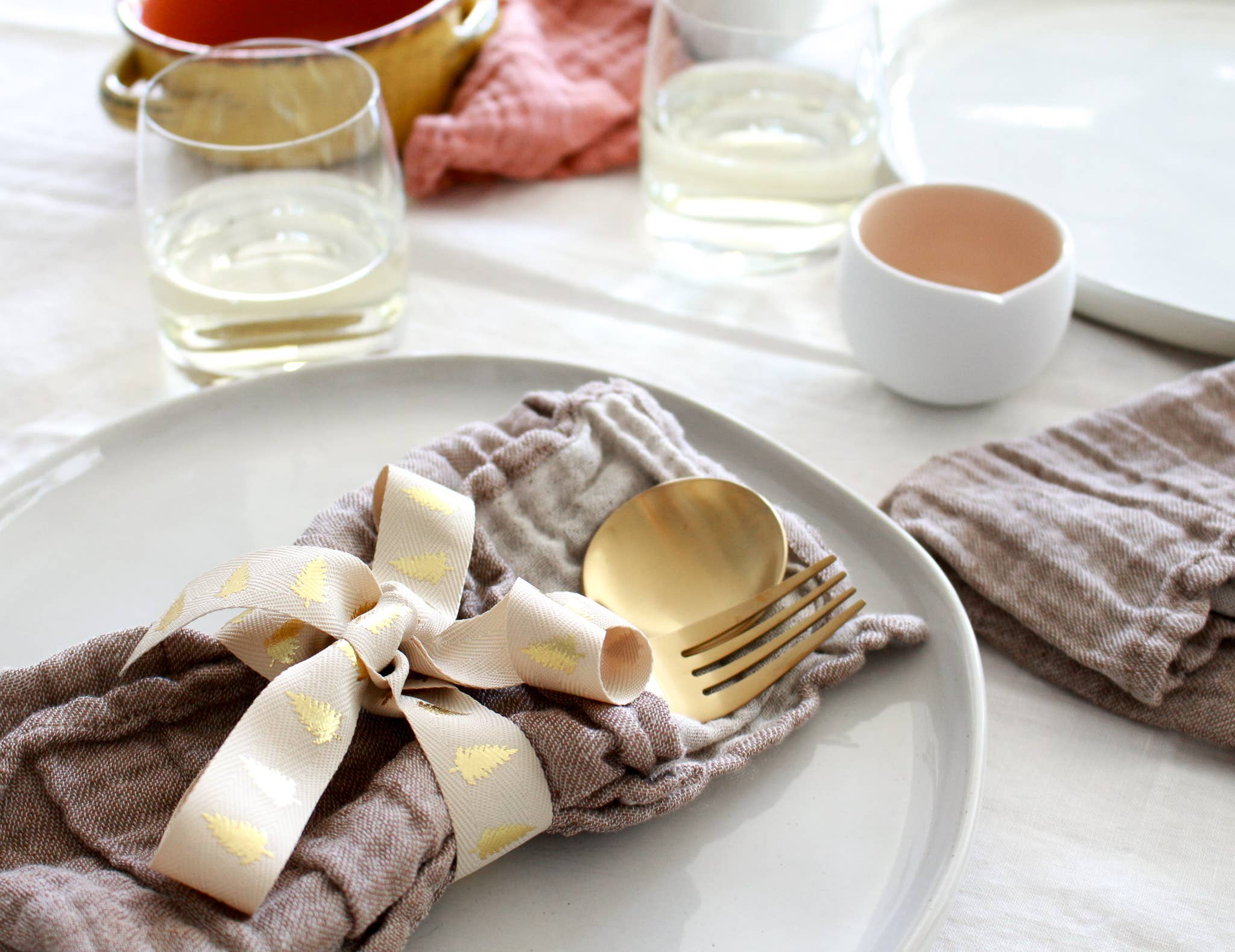 My Kitchen Linens – Guardanapo e pano de jantar por atacado – Conjunto de 4 Guardanapos Castanho Natural/Musselina de Algodão1