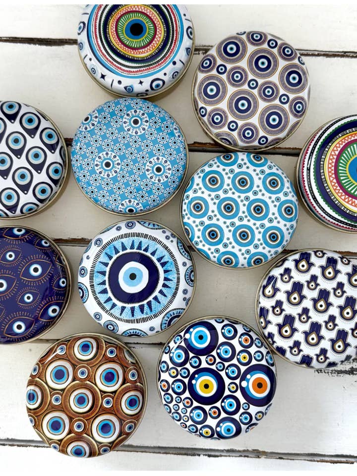 Nos bougies Mauvais Œil pour la vente par Divine Healing By Davina