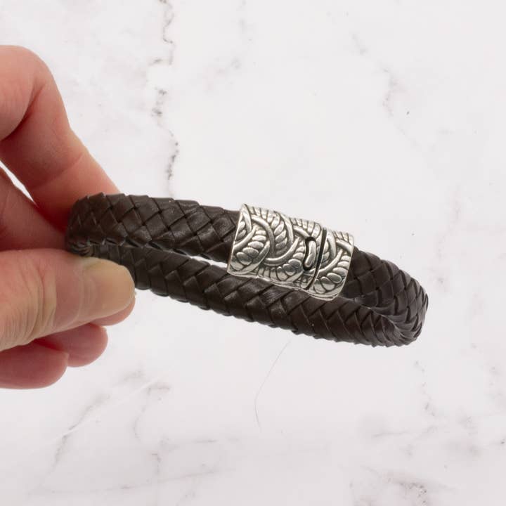 Arbor Trading Post - Wholesale Woven/Braided Bracelet - Leather Braided Bracelet with Magnetic Clasp (Choose from 3 Colors)9