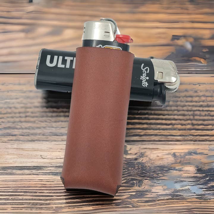 Porte-allume-cigare - Cuir fabriqué à la main - COCOA pour la vente par Killorglin Creations