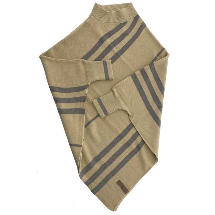 Poncho Cardigan Merel 04 for wholesale by LOT83