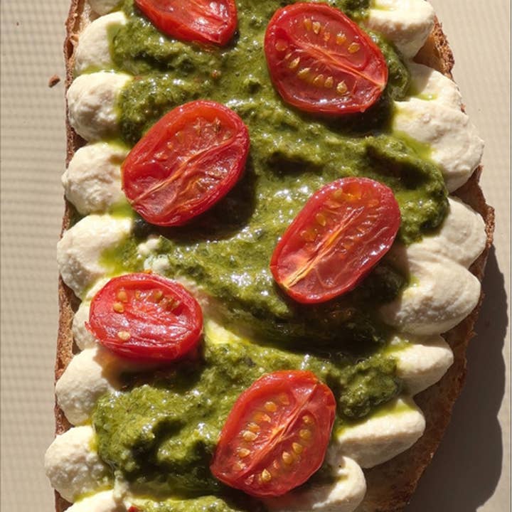 Besto - Wholesale Pesto - Besto Nut-Free Pesto 32oz (Foodservice – Not for Resale)