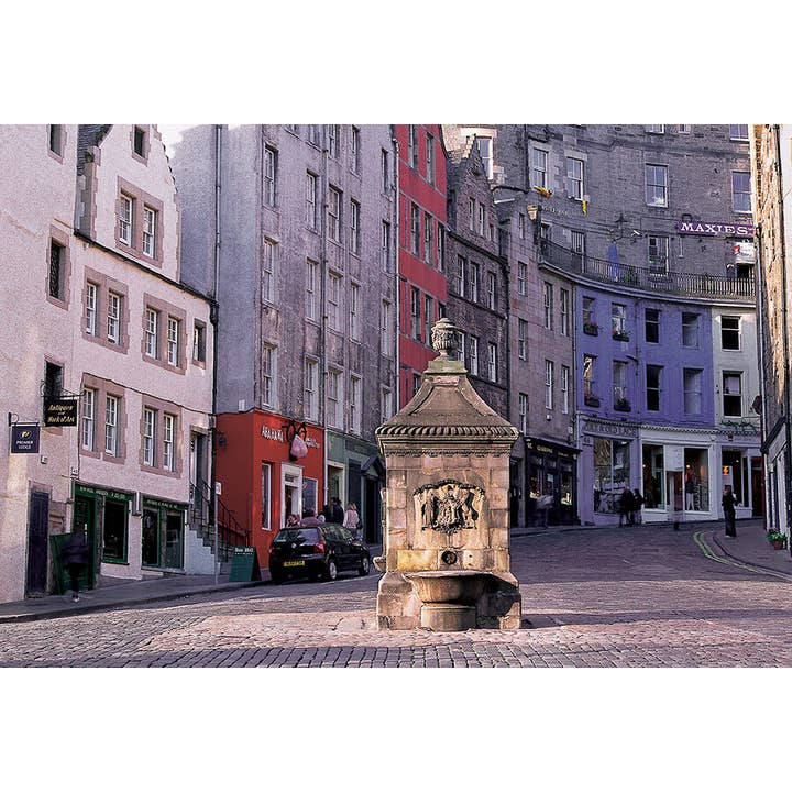 Middelgrote ansichtkaart West Bow Well Grassmarket voor wholesale door Island Blue Publishing