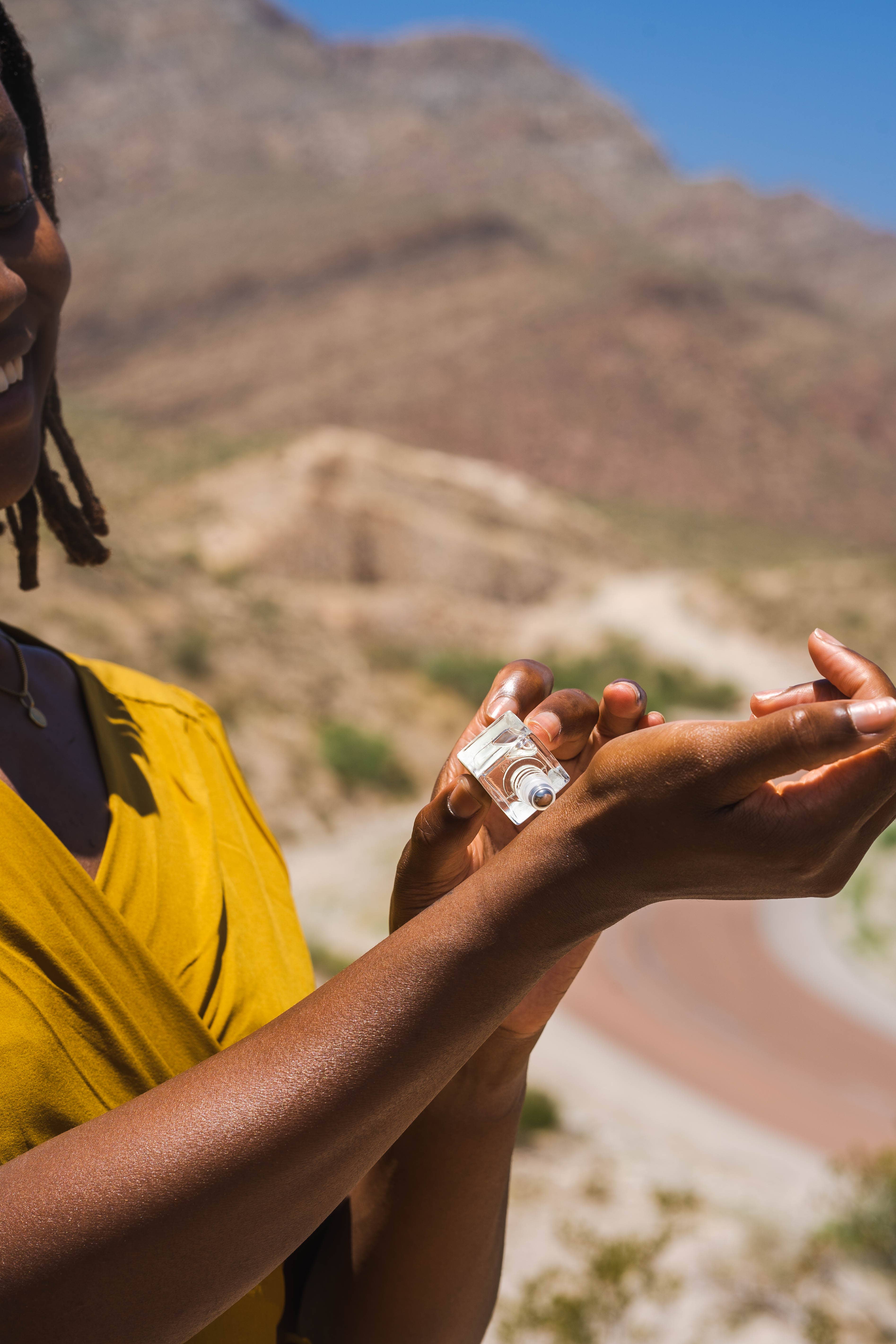 Kelly + Jones - Wholesale Roll-On Fragrance - MEZCAL Perfume Oil: Roja4