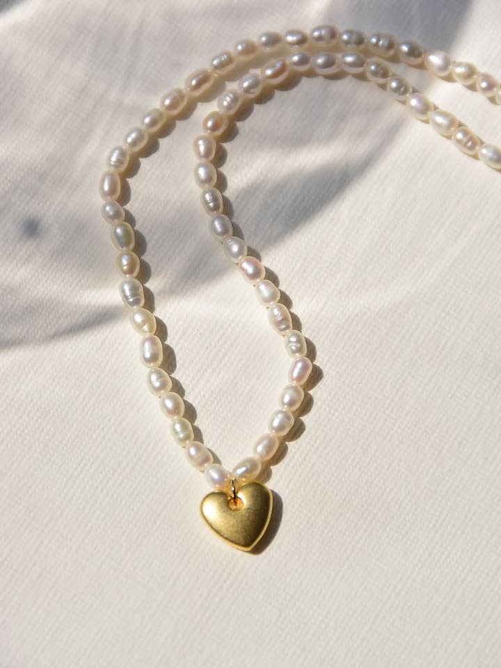 Collar de perlas con colgante de corazón para venta al por mayor de Marco Visconti