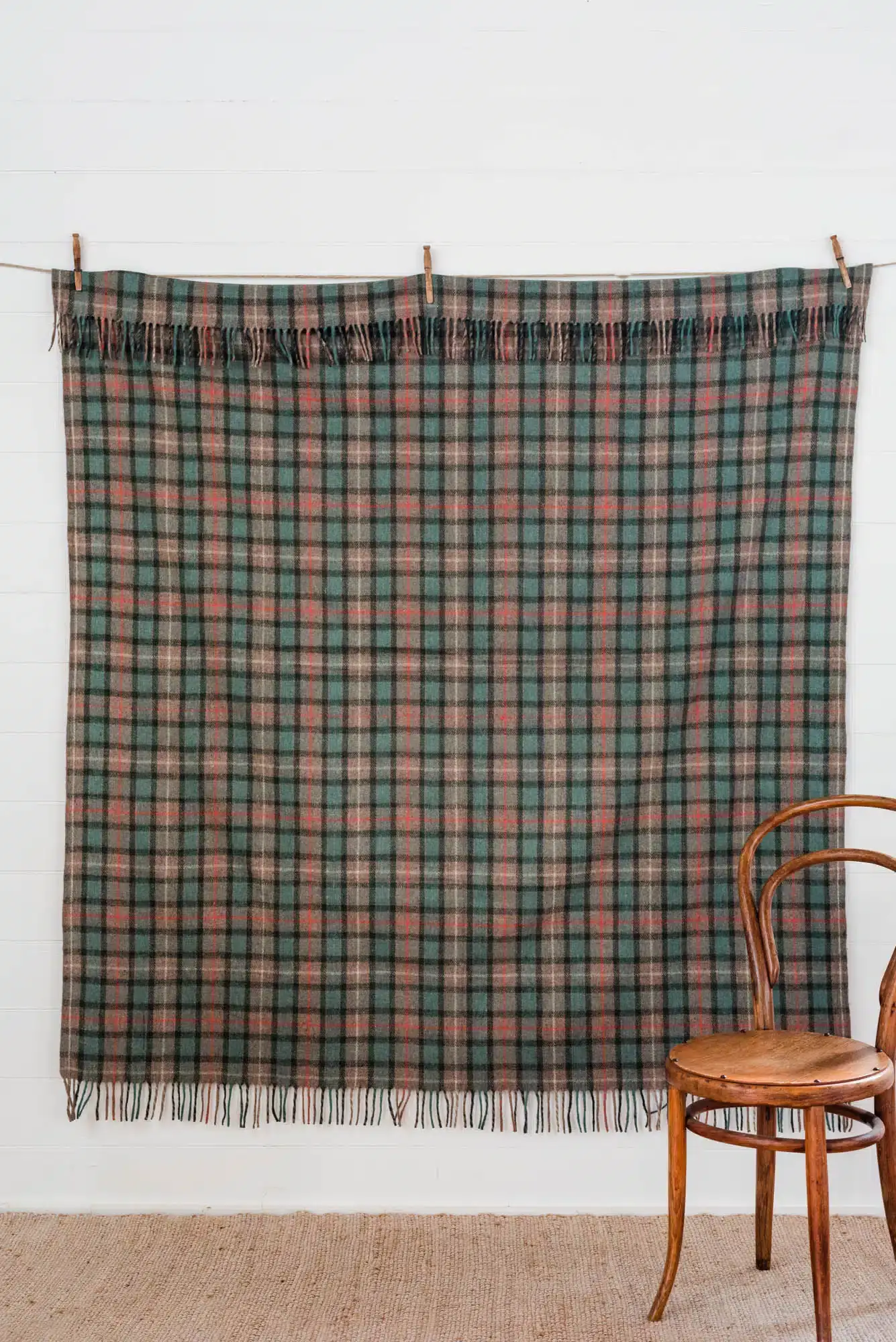 The Grampians Goods Co. - Vendita all'ingrosso Plaid - Coperta Heritage Tartan in lana riciclata49