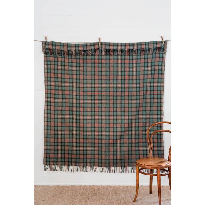 The Grampians Goods Co. - Vendita all'ingrosso Plaid - Coperta Heritage Tartan in lana riciclata49