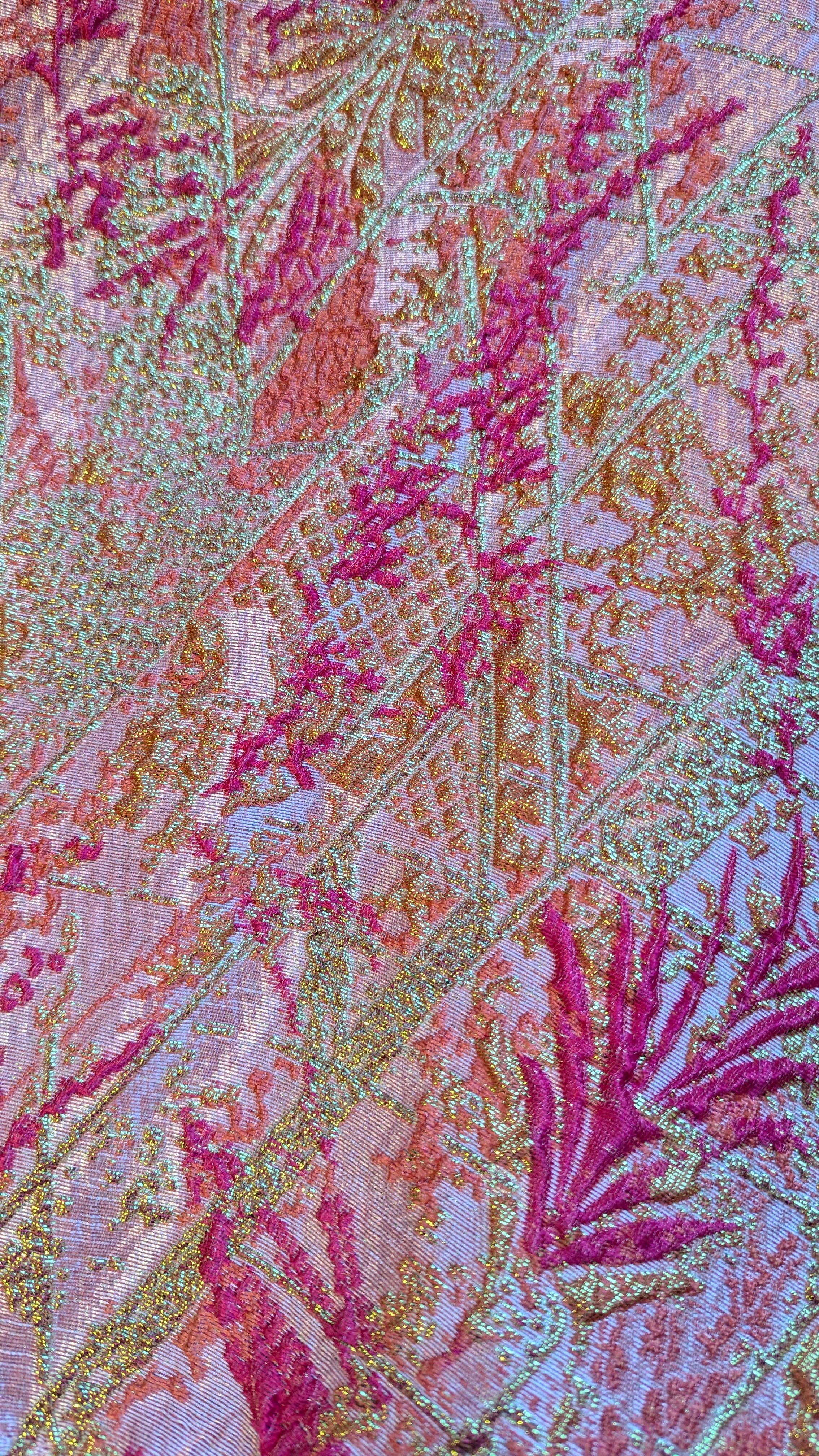 Pop Up Vase in Gold and Coral for wholesale on Faire5