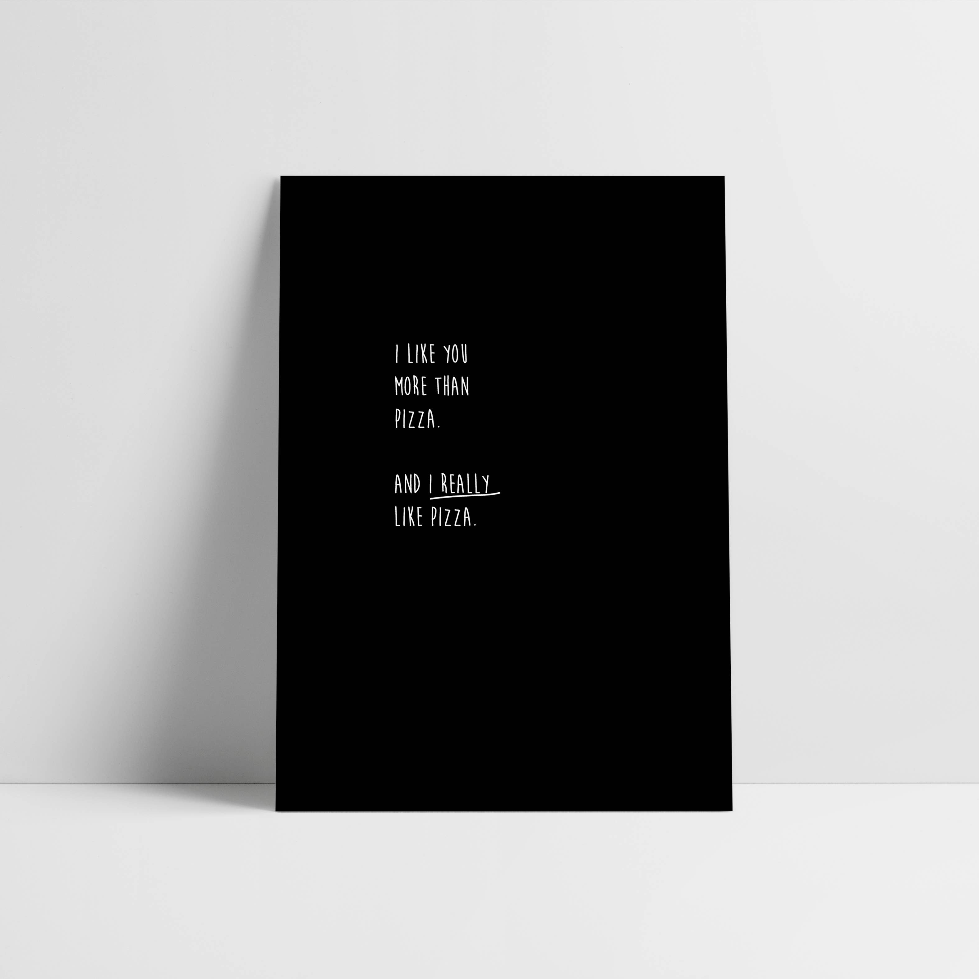 Love is the new black - Venta al por mayor Tarjeta postal - Postal / Pizza0