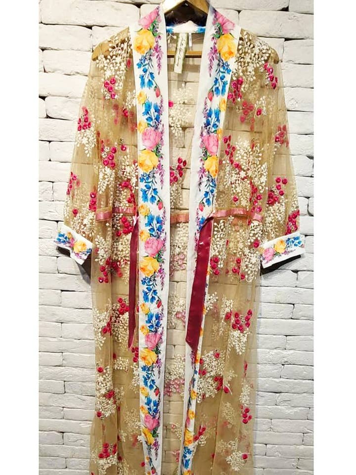 Blomsterdammvippa för wholesale av Aratta | Women's Fashion