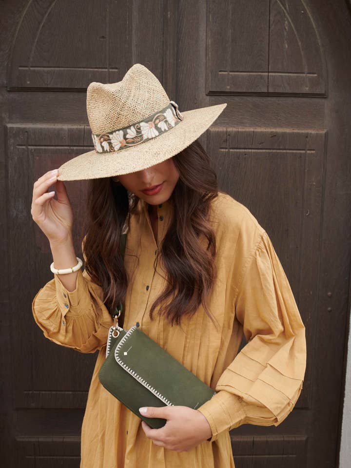 Sort sombero med broderi for engroshandel hos Maradji