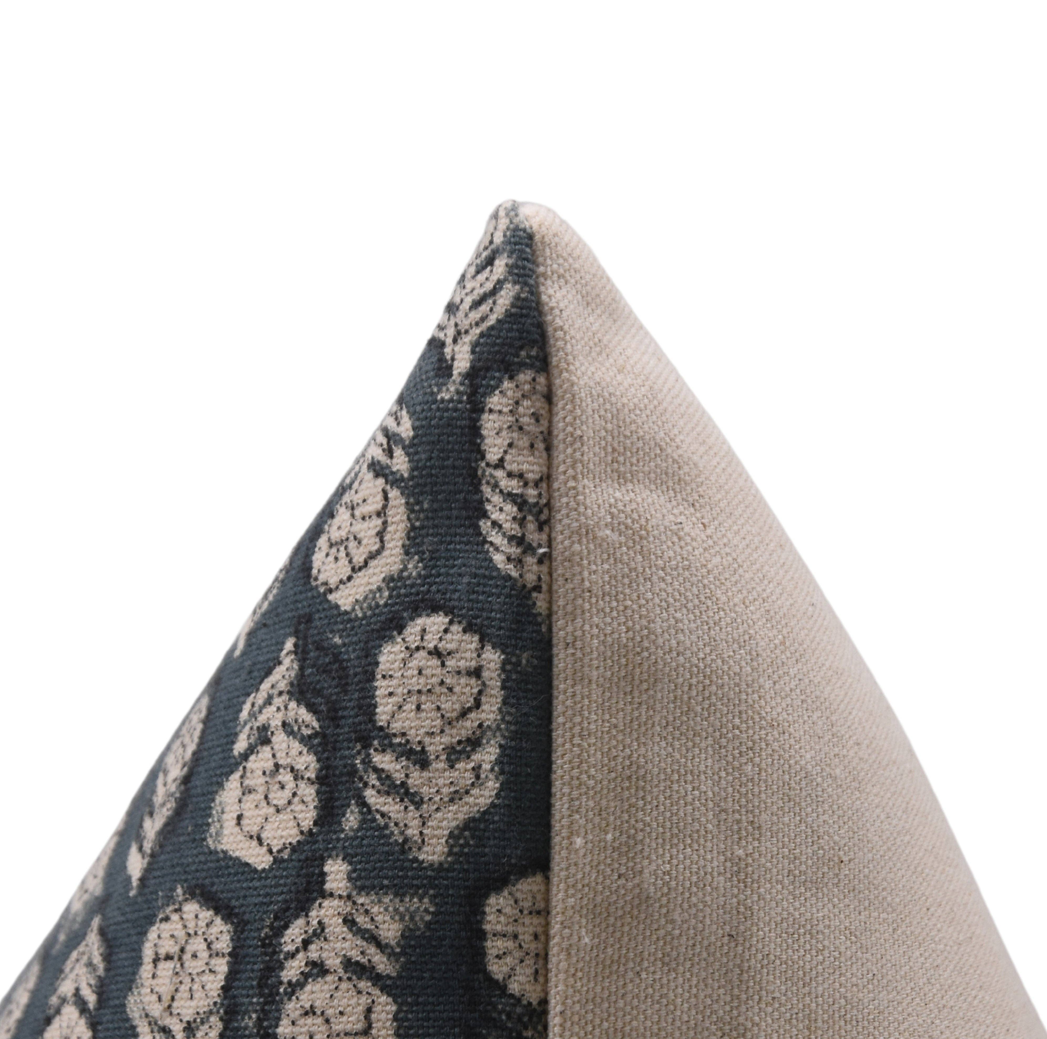 Fabdivine - Wholesale Throw pillow cover - Natural Hand Block Duck Canvas Pillow cover - Tulsi Buti3