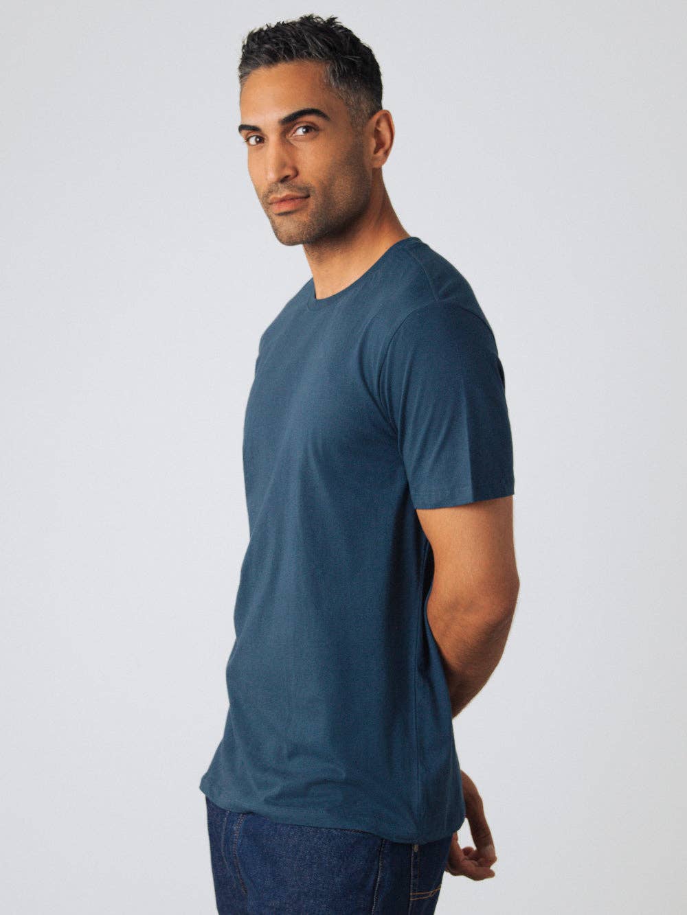 Honest Basics - Wholesale T-Shirt - Men's - T-shirt Men11