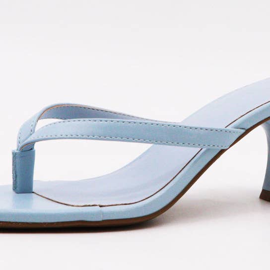 Anne Michelle ALIGN-02 Women Kitten Heel Square Toe Thong Slipon Sandals-12 Pairs Pack-18.55/Pair for wholesale by Mars Sky Shoes Wholesale