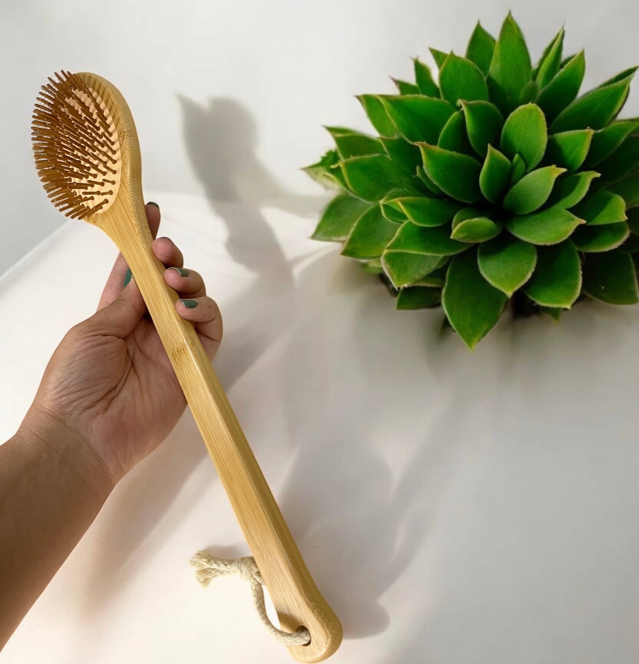 Bamboo Switch - Vente Appareils de massage - Brosse à dos en bambou et masseur2