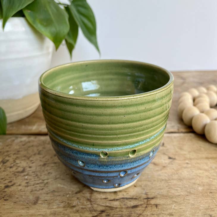 Handmade Small Porcelain Yarn Bowl - Nora