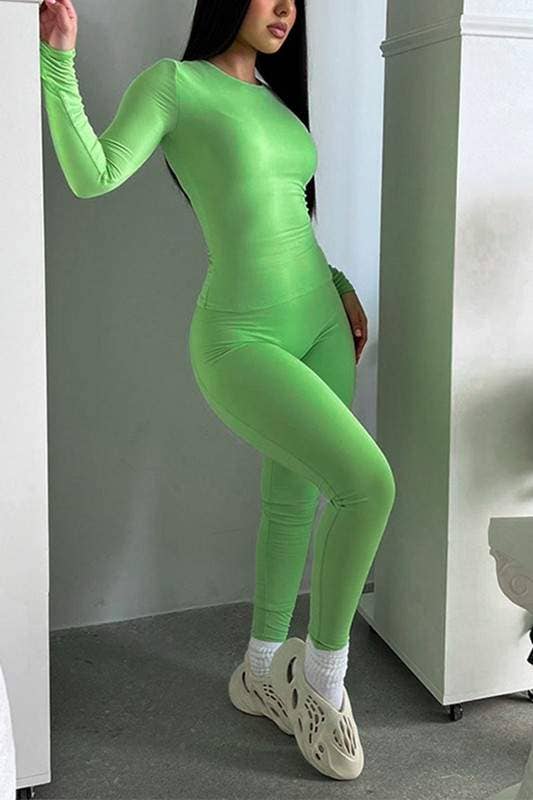 Queen Fashion - Vendita all'ingrosso Completo top e pantaloni (NON loungewear) - Donna - set camicia aderente e collant5