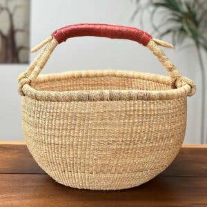 African Market Baskets - Wholesale Basket - G-138A: Natural Large Round Basket = 4 Per Case